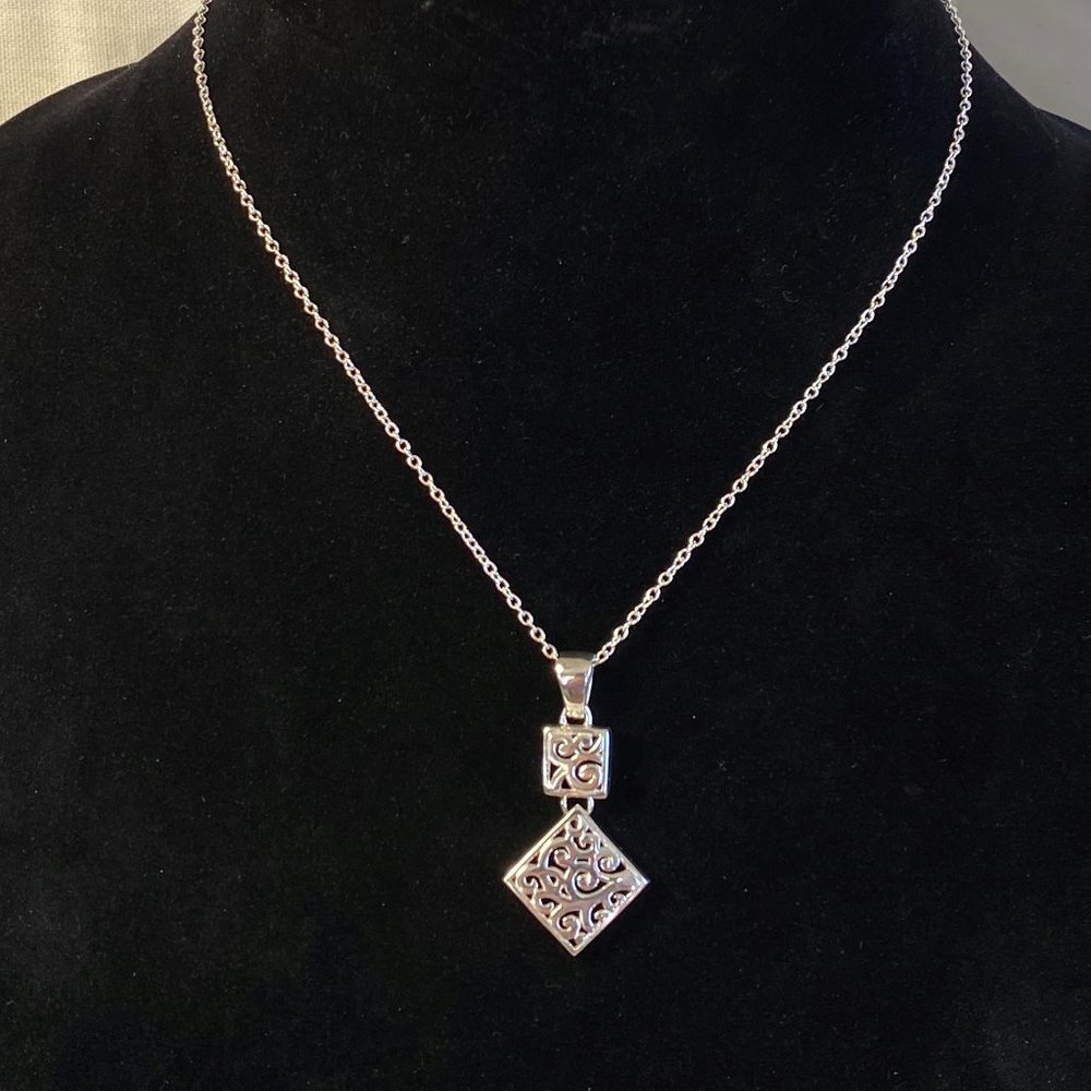 Sterling Geometric Filigree Pendant Necklace